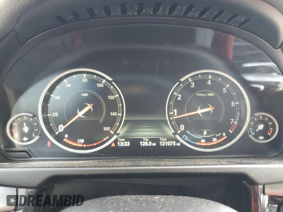 2016 BMW X6 xDrive50i with VIN 5UXKU6C50G0R33915, listed as a Copart auction lot 42183104 with 121,075 mi miles and . Bid and sale history available at DreamBid. Image 9.