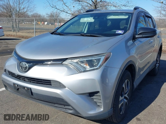 2017 Toyota RAV4 LE with VIN 2T3BFREV0HW562035, listed as a IAAI auction lot 41755916 with 77,562 mi miles. Bid and sale history available at carsss.com. Image 17.