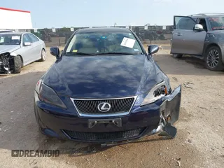 2008 Lexus IS with VIN JTHBK262582068025, listed as a IAAI auction lot 41911964 with 92,652 mi miles and . Bid and sale history available at carsss.com. Image 12.