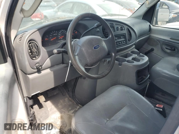 2004 Ford Econoline Cargo with VIN 1FTRE14W94HA79656, listed as a Copart auction lot 75132854 with 202,889 mi miles and Salvage Title. Bid and sale history available at carsss.com. Image 8.