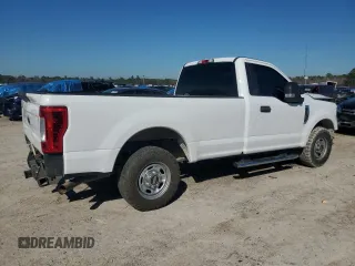 2019 Ford Super Duty F-250 SRW XL with VIN 1FTBF2A67KEG65490, listed as a Copart auction lot 46527095 with 134,154 mi miles and Salvage Title. Bid and sale history available at carsss.com. Image 3.