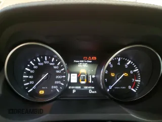 2014 Land Rover Range Rover Evoque Dynamic с VIN SALVT2BG6EH870050, выставлен на аукционе Copart как лот 42452995 с пробегом 126 143 миль миль и Списание • Salvage title. История ставок и продаж доступна на DreamBid. Изображение 9.