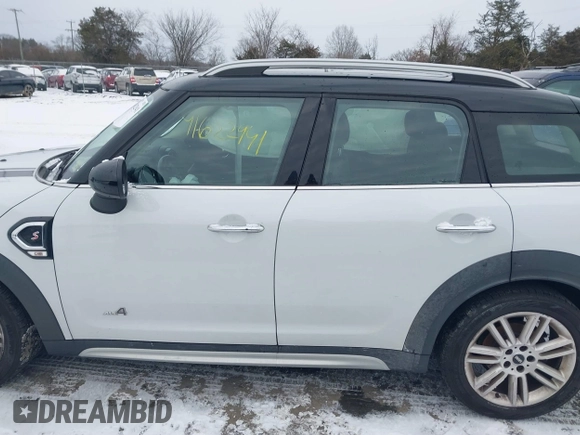2019 MINI Countryman Cooper S z VIN WMZYT5C57K3G93801, wystawiony jako IAAI lot #41622941 z przebiegiem 66 093 mil mil oraz . Historia ofert i sprzedaży dostępna na DreamBid. Obrazek 14.