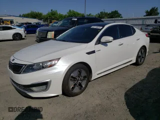 2013 Kia Optima Hybrid EX with VIN KNAGM4AD0D5061303, listed as a Copart auction lot 55118975 with 152,888 mi miles and Clean Title. Bid and sale history available at carsss.com. Image 1.