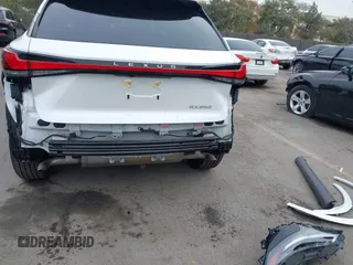 2024 Lexus RX 350 z VIN 2T2BAMBA5RC024585, wystawiony jako IAAI lot #41197857 z przebiegiem 18 031 mil mil oraz . Historia ofert i sprzedaży dostępna na DreamBid. Obrazek 6.