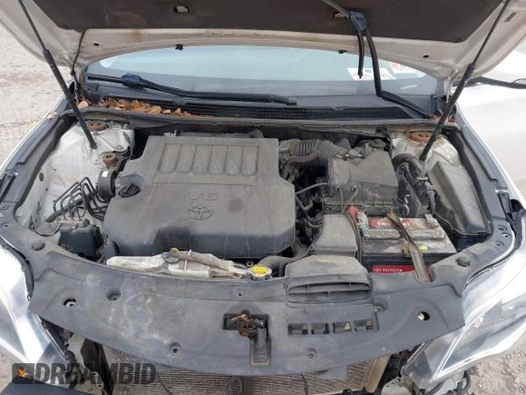 2014 Toyota Avalon Limited with VIN 4T1BK1EB8EU081201, listed as a IAAI auction lot 41624523 with 196,217 mi miles. Bid and sale history available at carsss.com. Image 10.