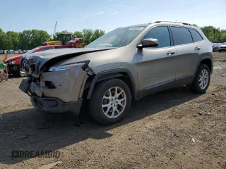 2017 Jeep Cherokee Latitude с VIN 1C4PJMCB3HW602710, выставлен на аукционе Copart как лот 59660665 с пробегом 119 158 миль миль и Списание • Salvage title. История ставок и продаж доступна на DreamBid. Изображение 1.