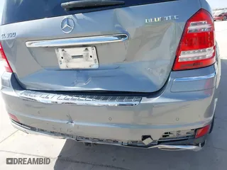 2011 Mercedes-Benz GL-Class GL 350 BlueTEC with VIN 4JGBF2FE7BA699173, listed as a IAAI auction lot 41591338 with 194,023 mi miles. Bid and sale history available at carsss.com. Image 19.