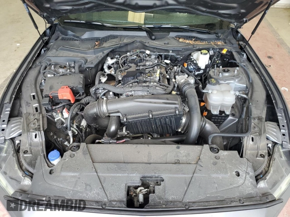 2024 Ford Mustang EcoBoost with VIN 1FA6P8THXR5121243, listed as a Copart auction lot 60840035 with 31,600 mi miles and Clean title. Bid and sale history available at DreamBid. Image 11.