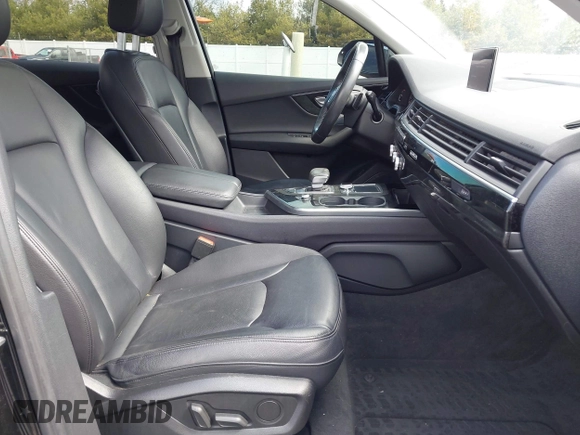 2019 Audi Q7 Premium Plus with VIN WA1LAAF79KD014229, listed as a IAAI auction lot 41883486 with 77,574 mi miles and . Bid and sale history available at DreamBid. Image 5.