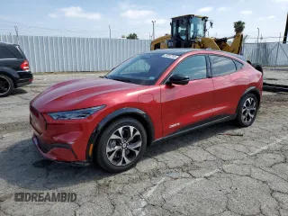 2023 Ford Mustang Mach-E Premium z VIN 3FMTK3R70PMA40851, wystawiony jako Copart lot #55997745 z przebiegiem 9 754 mil mil oraz Szkoda całkowita • Salvage title. Historia ofert i sprzedaży dostępna na DreamBid. Obrazek 1.