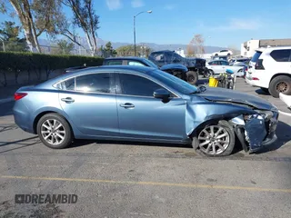 2015 Mazda Mazda6 i Sport with VIN JM1GJ1U57F1179440, listed as a IAAI auction lot 41361324 with 93,422 mi miles. Bid and sale history available at carsss.com. Image 13.