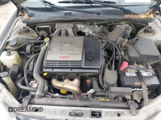2002 Toyota Avalon XL with VIN 4T1BF28B82U240087, listed as a IAAI auction lot 41699355 with 263,253 mi miles. Bid and sale history available at carsss.com. Image 10.
