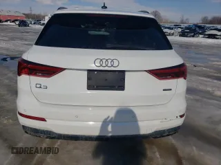 2023 Audi Q3 Premium z VIN WA1AECF35P1146207, wystawiony jako Copart lot #44538695 z przebiegiem 33 990 mil mil oraz Szkoda całkowita • Salvage title. Historia ofert i sprzedaży dostępna na DreamBid. Obrazek 6.