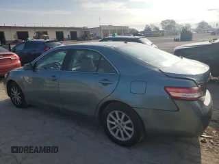 2010 Toyota Camry z VIN 4T1BF3EK6AU520910, wystawiony jako Copart lot #55771985 z przebiegiem 157 920 mil mil oraz Szkoda całkowita • Salvage title. Historia ofert i sprzedaży dostępna na DreamBid. Obrazek 2.