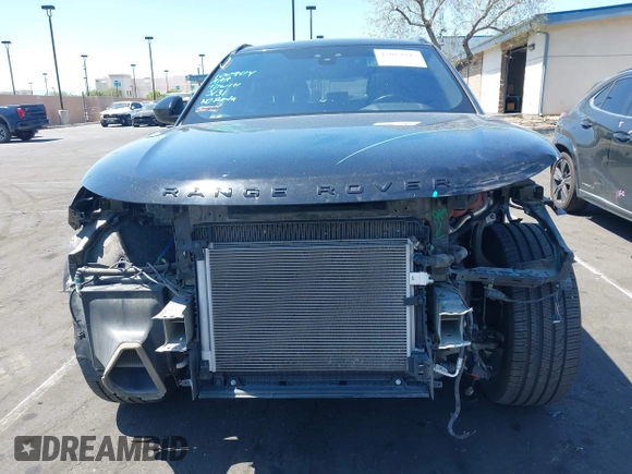 2019 Land Rover Range Rover Velar R-Dynamic SE with VIN SALYL2EXXKA217654, listed as a IAAI auction lot 42019943 with 63,332 mi miles. Bid and sale history available at carsss.com. Image 13.