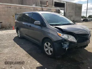2019 Toyota Sienna L with VIN 5TDZZ3DC8KS006907, listed as a Copart auction lot 70310274 with 73,234 mi miles and Salvage Title. Bid and sale history available at carsss.com. Image 12.