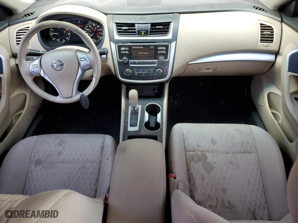 2016 Nissan Altima 2.5 SV with VIN 1N4AL3AP0GC207706, listed as a Copart auction lot 49053315 with 136,967 mi miles and Salvage Title. Bid and sale history available at carsss.com. Image 8.