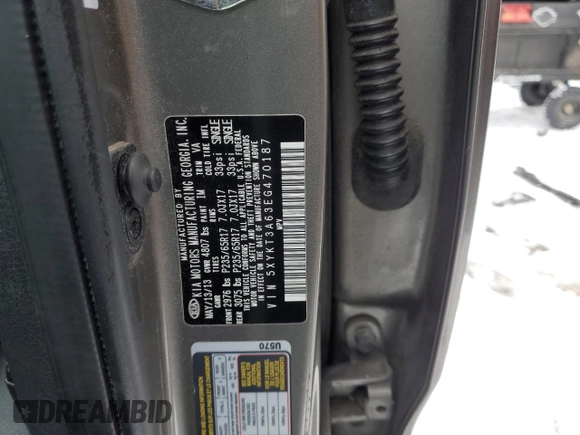 2014 Kia Sorento LX z VIN 5XYKT3A63EG470187, wystawiony jako Copart lot #88716075 z przebiegiem 111 478 mil mil oraz Szkoda całkowita • Salvage title. Historia ofert i sprzedaży dostępna na DreamBid. Obrazek 13.