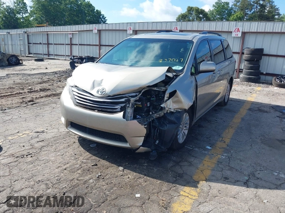 2017 Toyota Sienna XLE Auto Access Seat z VIN 5TDYZ3DC4HS837017, wystawiony jako IAAI lot #42237044 z przebiegiem 91 041 mil mil oraz . Historia ofert i sprzedaży dostępna na DreamBid. Obrazek 2.