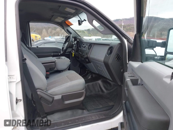 2016 Ford F-250 Lariat with VIN 1FT7W2B63GEC86790, listed as a IAAI auction lot 41917887 with 112,179 mi miles and . Bid and sale history available at DreamBid. Image 5.