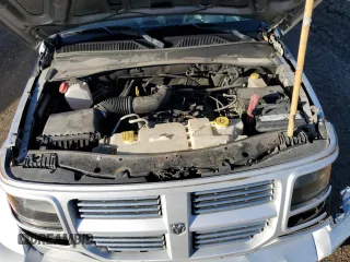 2010 Dodge Nitro SXT z VIN 1D4PT5GK5AW106990, wystawiony jako Copart lot #88719415 z przebiegiem 193 019 mil mil oraz Szkoda całkowita • Salvage title. Historia ofert i sprzedaży dostępna na DreamBid. Obrazek 11.