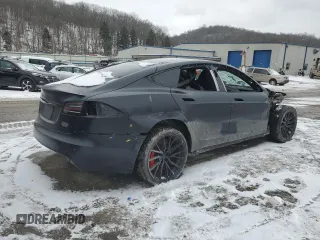 2023 Tesla Model S Plaid with VIN 5YJSA1E66PF502841, listed as a Copart auction lot 45660445 with 29,860 mi miles and Salvage title. Bid and sale history available at DreamBid. Image 3.