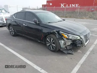 2019 Nissan Altima 2.5 SL with VIN 1N4BL4EV6KC165666, listed as a IAAI auction lot 41793064 with 171,927 mi miles. Bid and sale history available at carsss.com. Image 1.