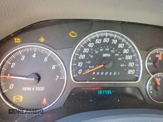 2009 GMC Envoy SLE with VIN 1GKDS33S492129469, listed as a Copart auction lot 83232024 with 131,735 mi miles and Salvage Title. Bid and sale history available at carsss.com. Image 9.