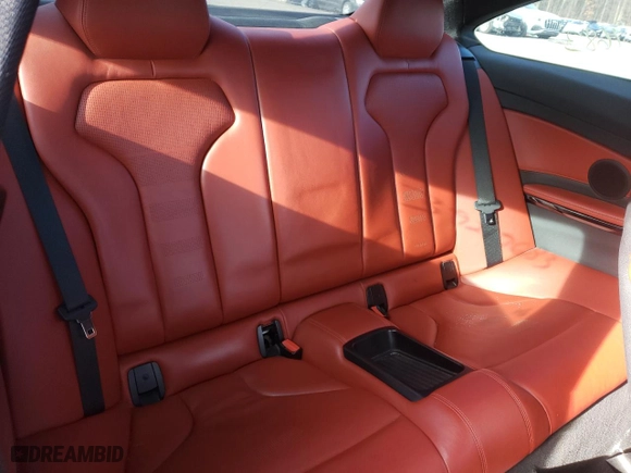 2015 BMW M4 with VIN WBS3R9C56FK329676, listed as a Copart auction lot 39219683 with 84,307 mi miles. Bid and sale history available at carsss.com. Image 10.