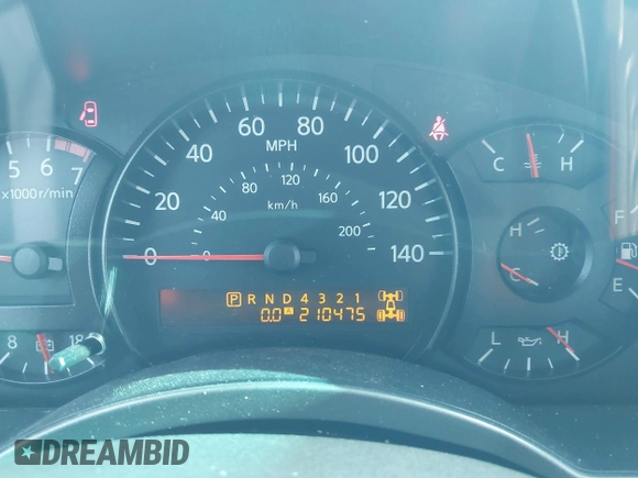2004 Nissan Titan LE z VIN 1N6AA07BX4N537229, wystawiony jako IAAI lot #41234790 z przebiegiem 210 475 mil mil oraz . Historia ofert i sprzedaży dostępna na DreamBid. Obrazek 7.
