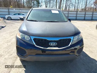 2011 Kia Sorento LX with VIN 5XYKT3A17BG012880, listed as a IAAI auction lot 41717232 with 196,571 mi miles. Bid and sale history available at carsss.com. Image 6.