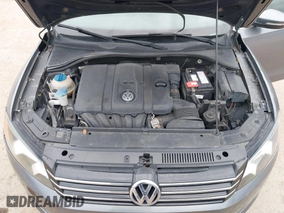 2012 Volkswagen Passat SE с VIN 1VWBP7A38CC070562, выставлен на аукционе IAAI как лот 42422441 с пробегом 182 237 миль миль и . История ставок и продаж доступна на DreamBid. Изображение 10.