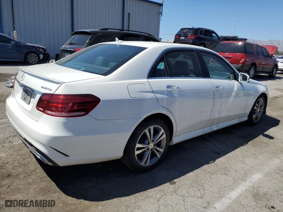 2016 Mercedes-Benz E-Class E 250 BlueTEC Luxury with VIN WDDHF9HB7GB191755, listed as a Copart auction lot 65014603 with 118,340 mi miles. Bid and sale history available at carsss.com. Image 3.