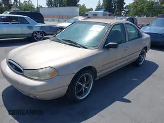 1998 Ford Contour LX с VIN 1FALP6538WK144977, выставлен на аукционе IAAI как лот 42432087 с пробегом 141 439 миль миль и . История ставок и продаж доступна на DreamBid. Изображение 2.