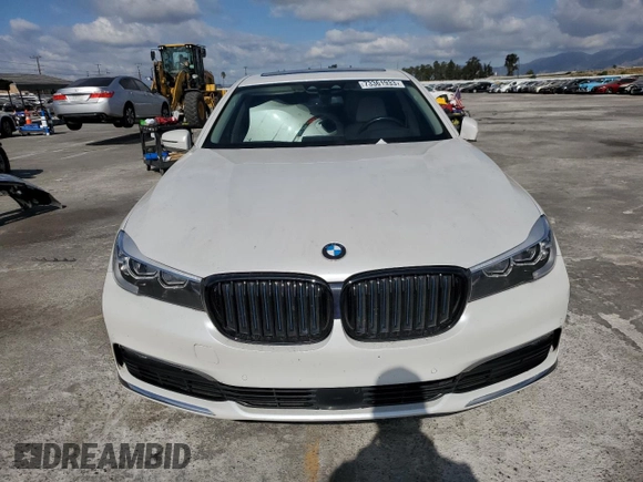 2018 BMW 7 Series 740e xDrive iPerformance with VIN WBA7J2C51JG938111, listed as a Copart auction lot 73361933 with 104,641 mi miles. Bid and sale history available at carsss.com. Image 5.