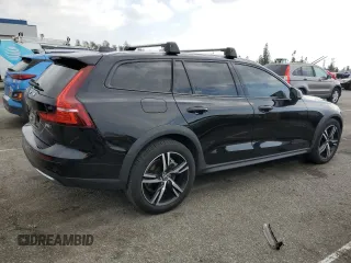 2023 Volvo V60 Cross Country Plus with VIN YV4L12WZ2P2106439, listed as a Copart auction lot 43066235 with 9,404 mi miles and Non Repairable. Bid and sale history available at carsss.com. Image 3.