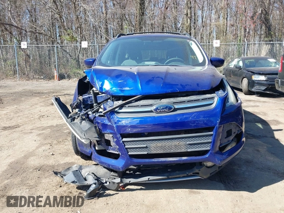 2013 Ford Escape SE with VIN 1FMCU9GX5DUB20394, listed as a IAAI auction lot 41889989 with 121,417 mi miles. Bid and sale history available at carsss.com. Image 11.