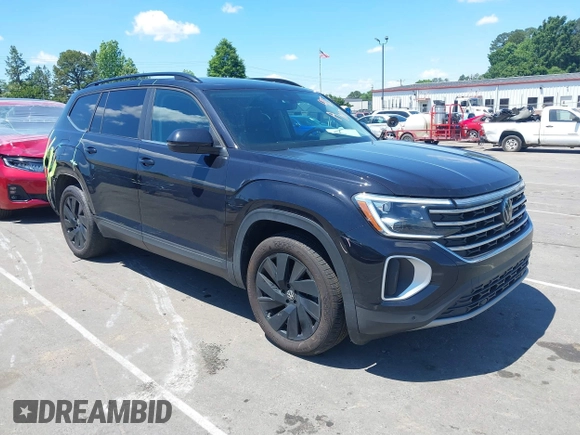 2024 Volkswagen Atlas SE with VIN 1V2JR2CA1RC529185, listed as a IAAI auction lot 42201837 with 17,919 mi miles and . Bid and sale history available at DreamBid. Image 1.