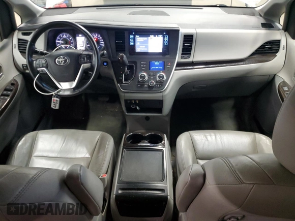 2016 Toyota Sienna Limited z VIN 5TDDK3DC1GS129633, wystawiony jako Copart lot #60228475 z przebiegiem 168 780 mil mil oraz Czysty tytuł • Clean title. Historia ofert i sprzedaży dostępna na DreamBid. Obrazek 8.