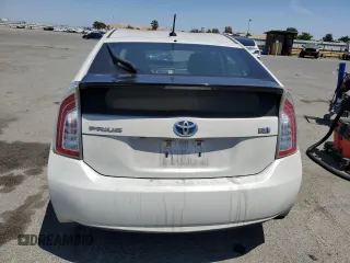 2013 Toyota Prius One with VIN JTDKN3DUXD1687268, listed as a Copart auction lot 60276205 with 106,051 mi miles and Salvage title. Bid and sale history available at DreamBid. Image 6.