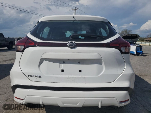 2024 Nissan Kicks S with VIN 3N1CP5BV7RL513523, listed as a Copart auction lot 52036245 with 8,716 mi miles and Clean Title. Bid and sale history available at DreamBid. Image 6.