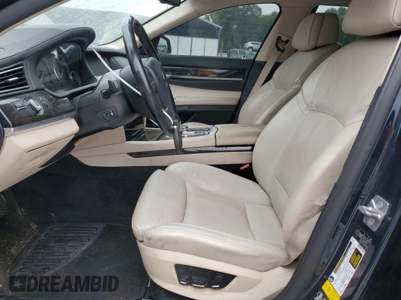 2012 BMW 7 Series 750Li xDrive with VIN WBAKC8C53CC435472, listed as a Copart auction lot 58599105 with 114,685 mi miles and Clean title. Bid and sale history available at DreamBid. Image 7.