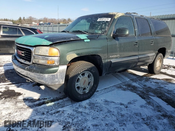 2002 GMC Yukon XL SLT with VIN 1GKEC16Z22J147480, listed as a Copart auction lot 88501475 with 180,180 mi miles and Salvage Title. Bid and sale history available at carsss.com. Image 1.