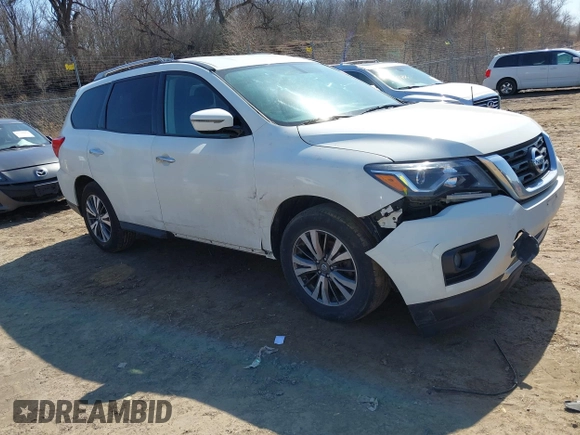 2017 Nissan Pathfinder SV with VIN 5N1DR2MM8HC667792, listed as a IAAI auction lot 41776454 with 185,467 mi miles. Bid and sale history available at carsss.com. Image 1.