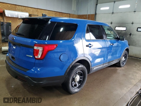 2019 Ford Police Interceptor Utility z VIN 1FM5K8AT5KGB15724, wystawiony jako Copart lot #55945185 z przebiegiem 108 429 mil mil oraz Tytuł czysty. Historia ofert i sprzedaży dostępna na DreamBid. Obrazek 3.