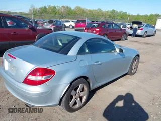 2006 Mercedes-Benz SLK-Class 3.0L with VIN WDBWK54F86F085545, listed as a IAAI auction lot 42040416 with 48,352 mi miles. Bid and sale history available at carsss.com. Image 4.