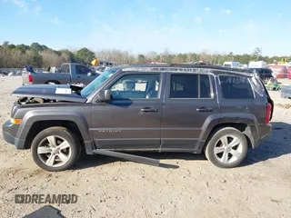 2014 Jeep Patriot Latitude with VIN 1C4NJPFB7ED856531, listed as a IAAI auction lot 41686649 with 107,889 mi miles and . Bid and sale history available at carsss.com. Image 13.