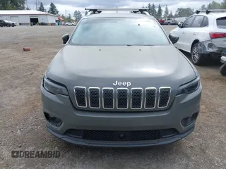 2021 Jeep Cherokee Latitude Plus z VIN 1C4PJMLB5MD109942, wystawiony jako IAAI lot #42536859 z przebiegiem 20 196 mil mil oraz . Historia ofert i sprzedaży dostępna na DreamBid. Obrazek 11.