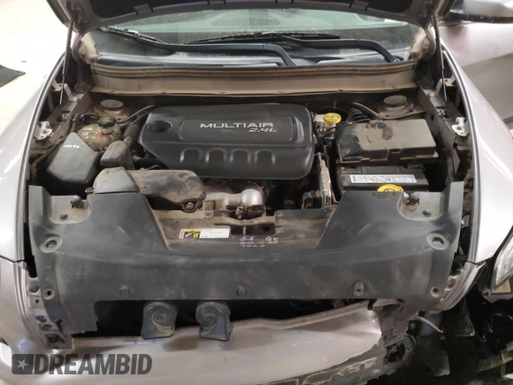 2018 Jeep Cherokee Latitude Plus z VIN 1C4PJLLB7JD590136, wystawiony jako Copart lot #64295715 z przebiegiem 143 699 mil mil oraz Szkoda całkowita • Salvage title. Historia ofert i sprzedaży dostępna na DreamBid. Obrazek 12.